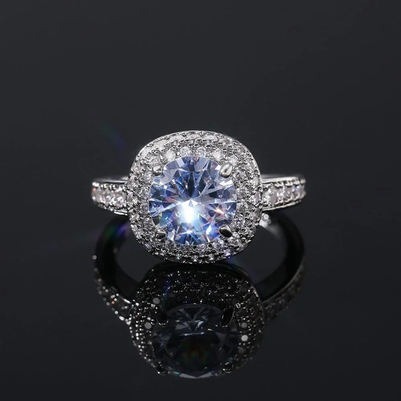 ▶Dainty Beautiful Classic Silver Plated Wedding/Engagement Ring for Women, L014